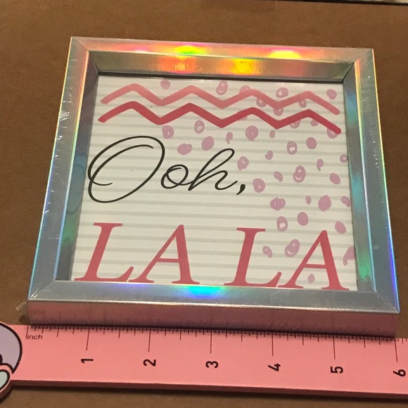 “Ooh, LA LA” Iridescent Hanging Wall Art Decor - Picture 11 of 12